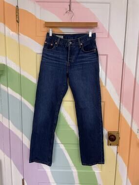 Levi’s Premium 501 ’90s Jeans W23 L30 Dark Wash Straight Leg Button Fly